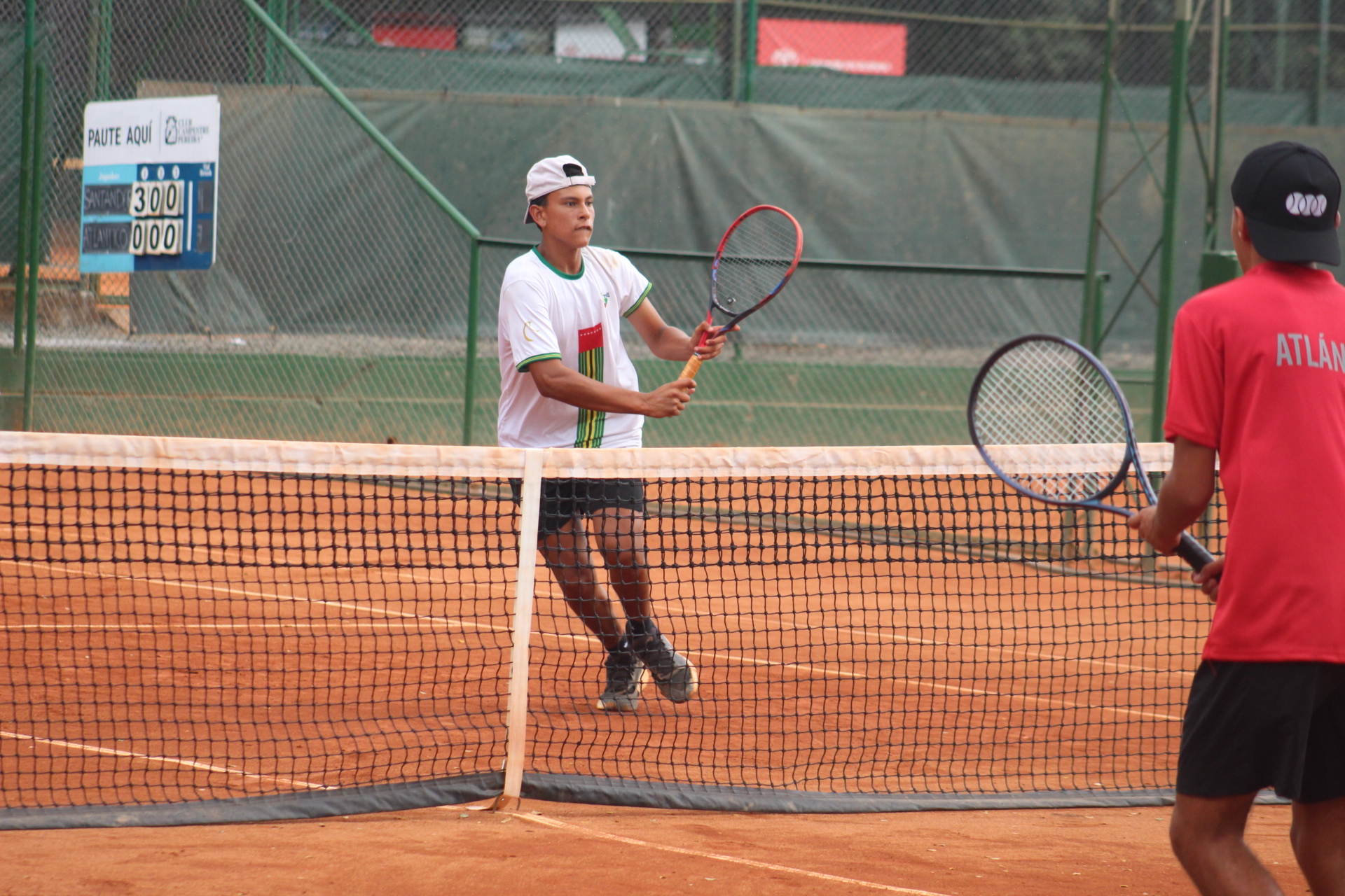 La FCT impulsa los nuevos talentos del tenis desde sus sedes deportivas