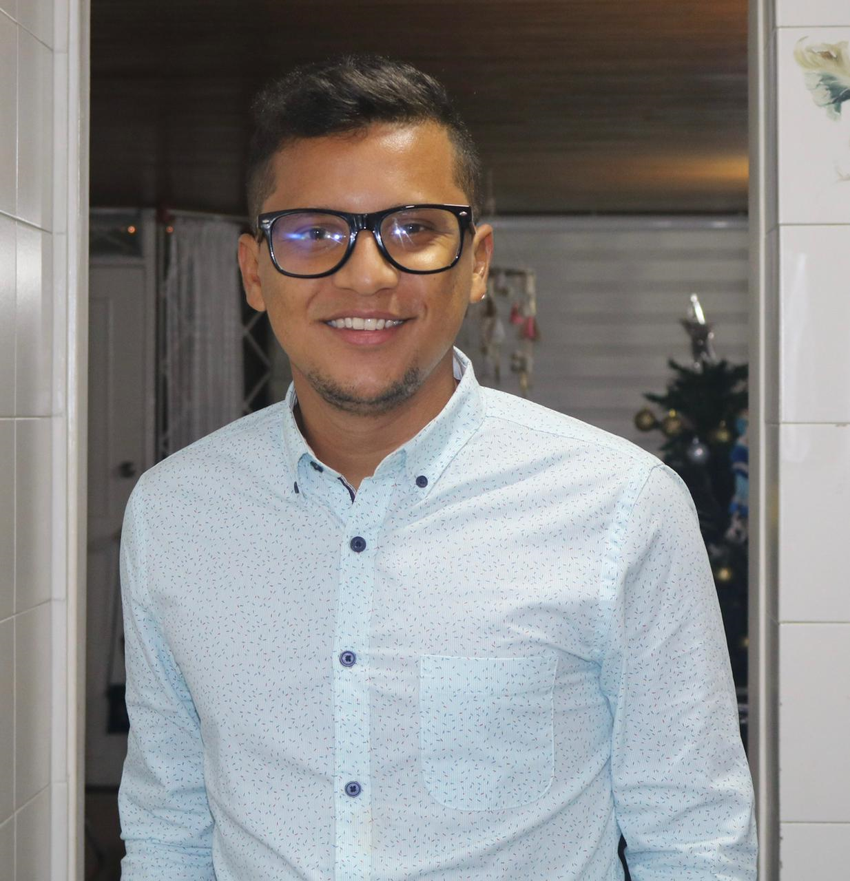 FOTO FABIAN VALETH OROZCO.png (1.57 MB)