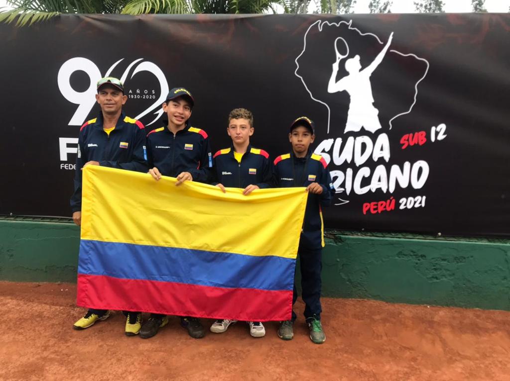 EQUIPO MASCULINO SURAMERICANO SUB 12 2021.jpeg (87 KB)