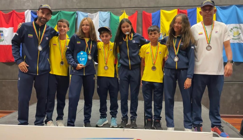Copa Cosat 12 años - Colombia.jpeg (178 KB)
