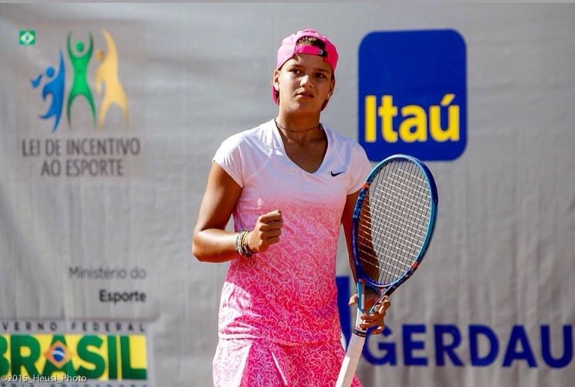 https://www.fedecoltenis.com/userfiles/14 octubre 2015/arango.jpg