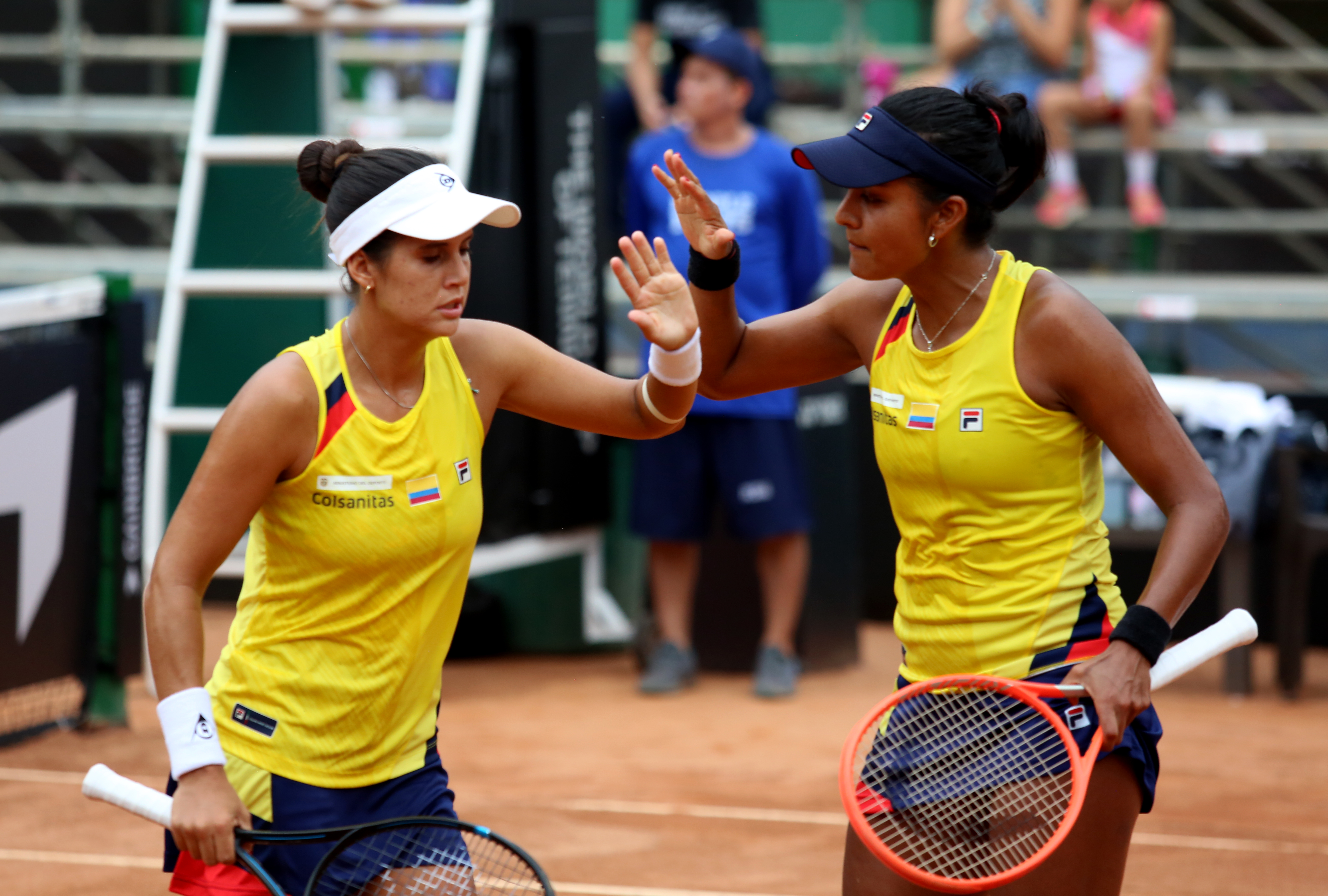 Yuliana Lizarazo and Maria Paulina Perez (COL) (6).JPG (6.64 MB)