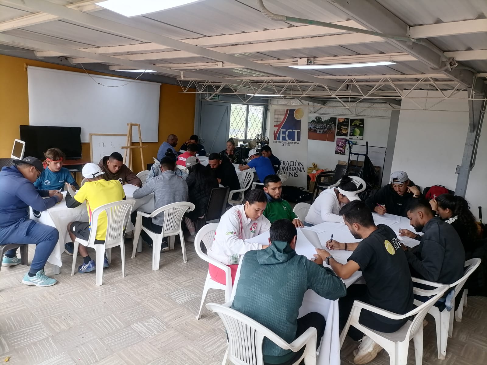 Curso Nivel 1 PF 2023 ITF (3).jpeg (240 KB)