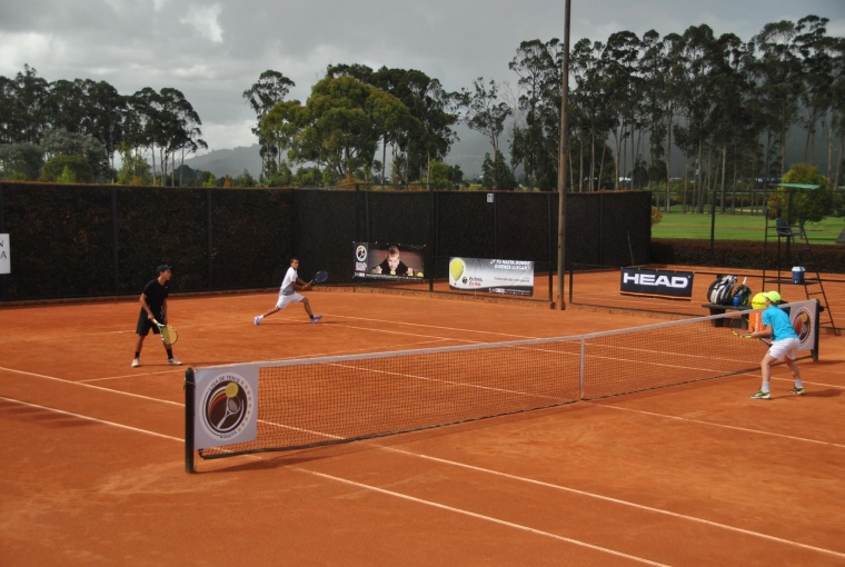 Los favoritos siguen avanzando en la Copa Liga de Tenis de Bogotá