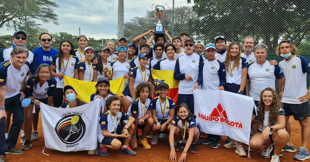 Bogota Campeon Interligas.webp (175 KB)