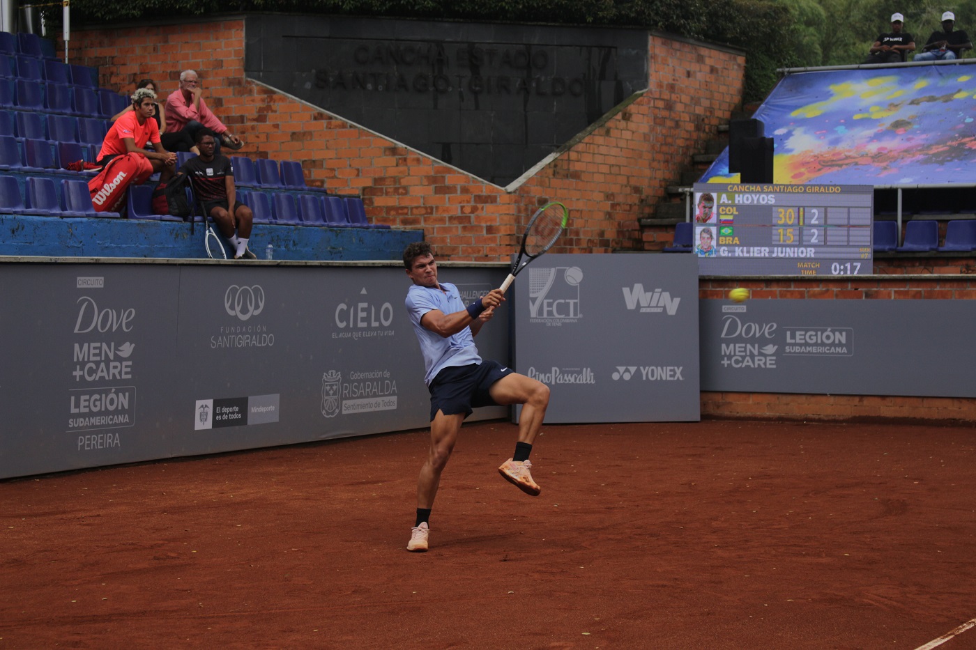 alejandro hoyos challenger pereira2.JPG (379 KB)