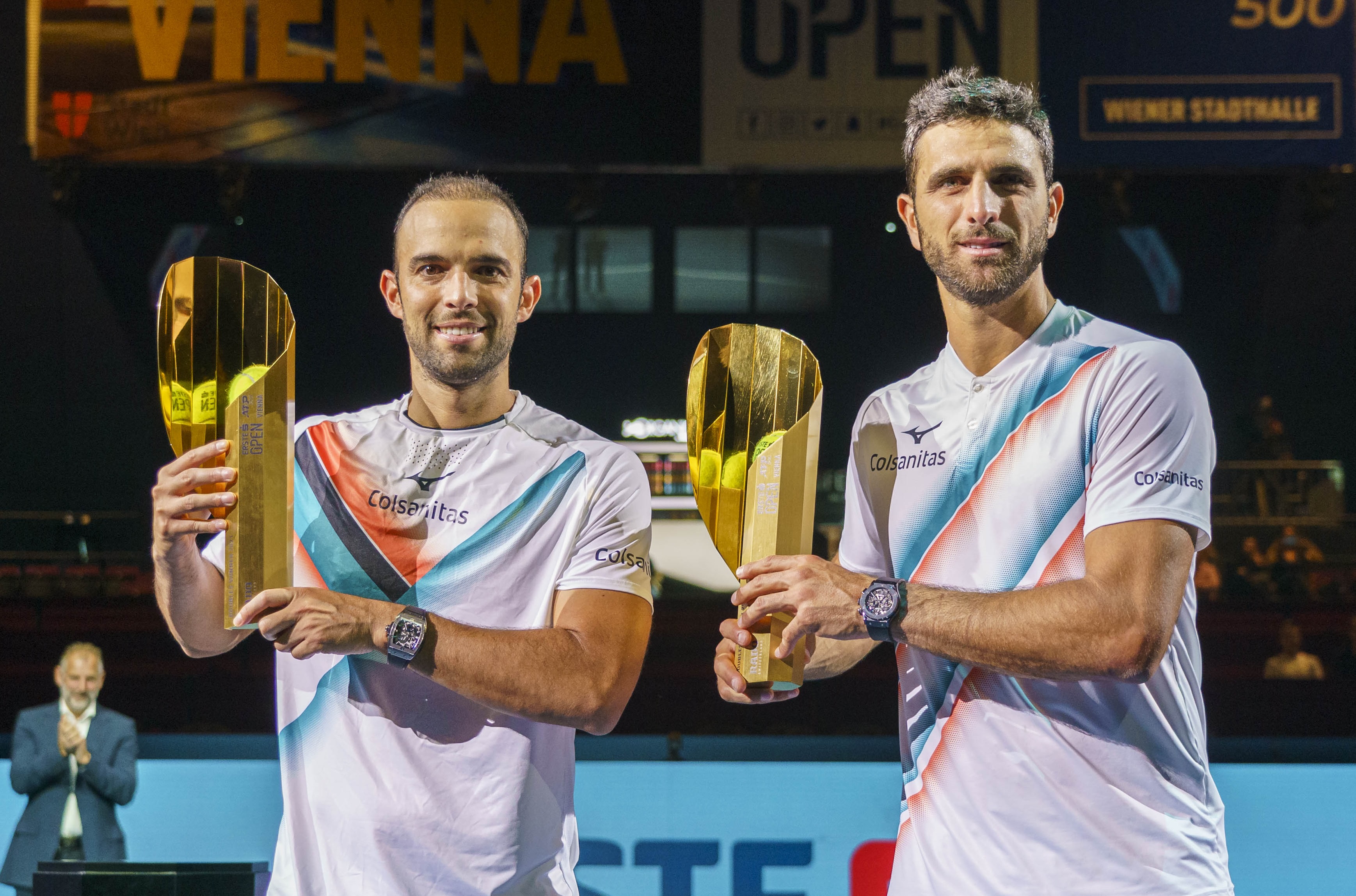 cabal farah campeones viena 2021.jpg (1.98 MB)