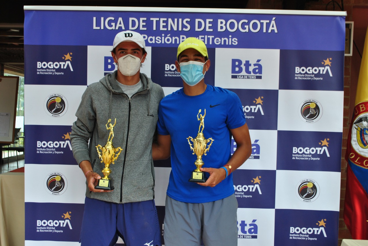 niño y peña campeones dobles bogota.jpeg (253 KB)