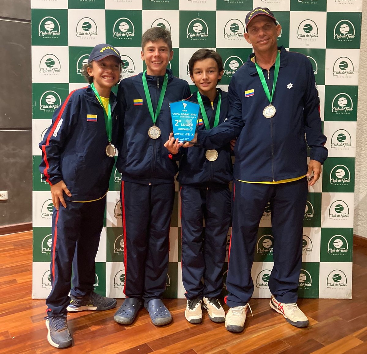 Colombia masculino Cosat 12 años 2022.jpeg (424 KB)