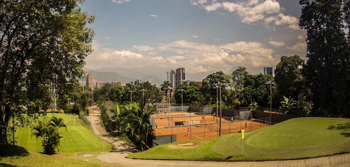 Club Campestre Medellin (3).jpg (357 KB)