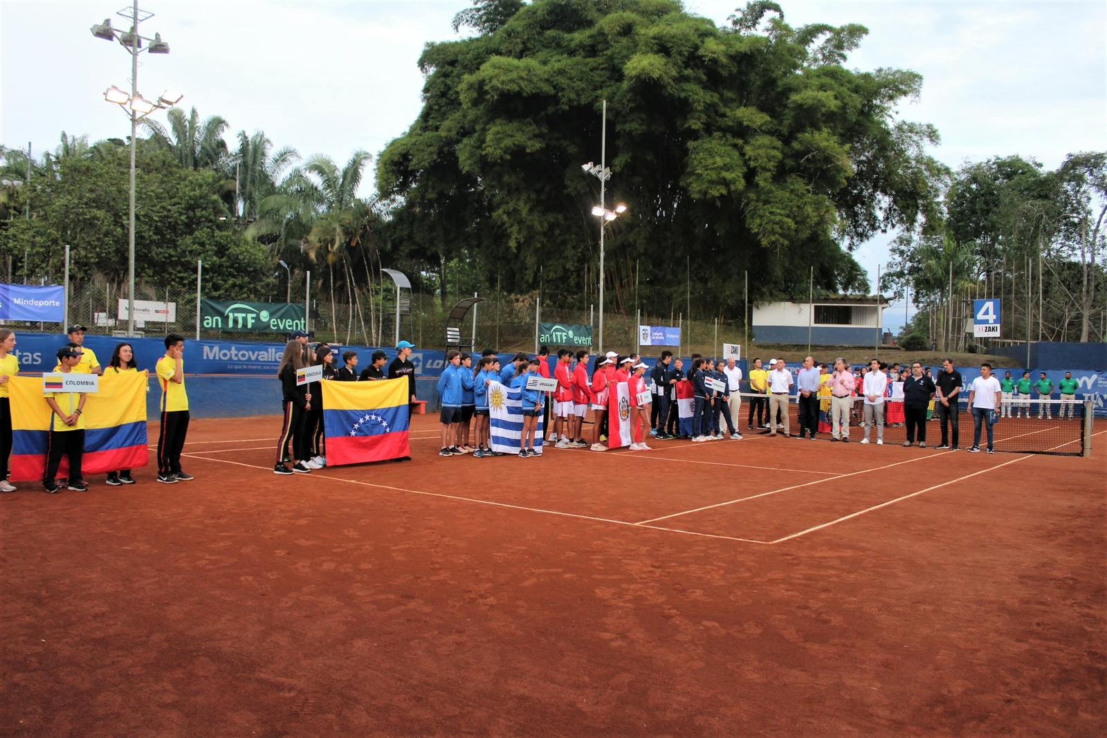 Desfile Sudamericano Sub 14 2022.JPG (1.26 MB)