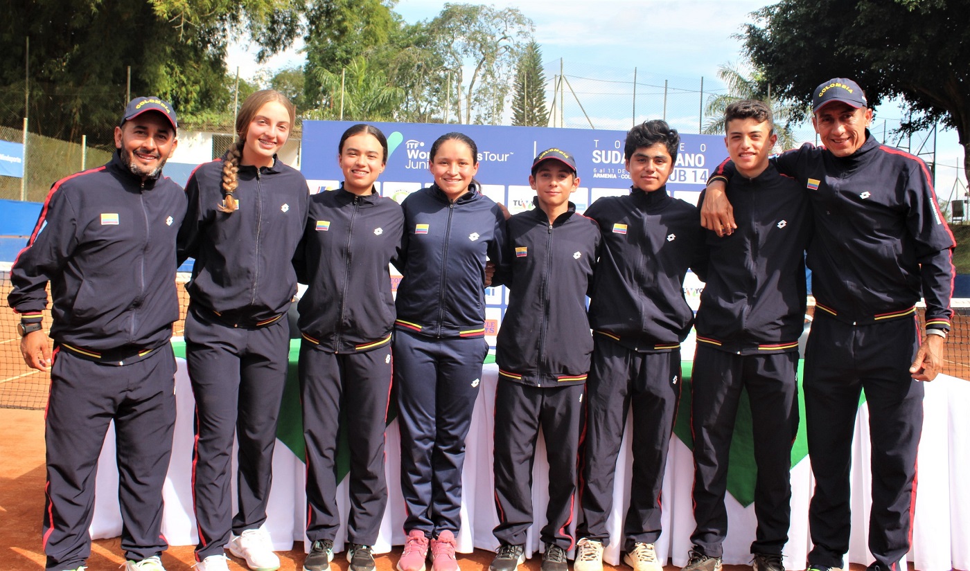 Equipo Colombia Sudamericano Sub 14.JPG (464 KB)