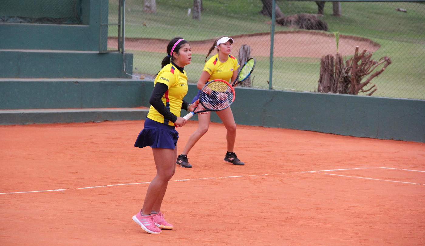 equipo colombia femenino suramericano sub 16 miercoles .JPG (897 KB)