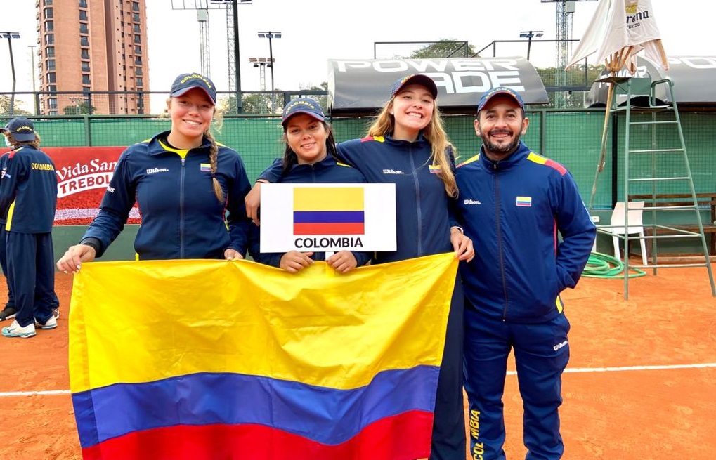 equipo femenino suramericano sub 16 jueves.jpeg (231 KB)