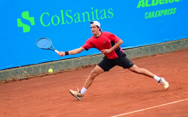 https://www.fedecoltenis.com/userfiles/ACTUALIDAD/FacundoMena.jpg