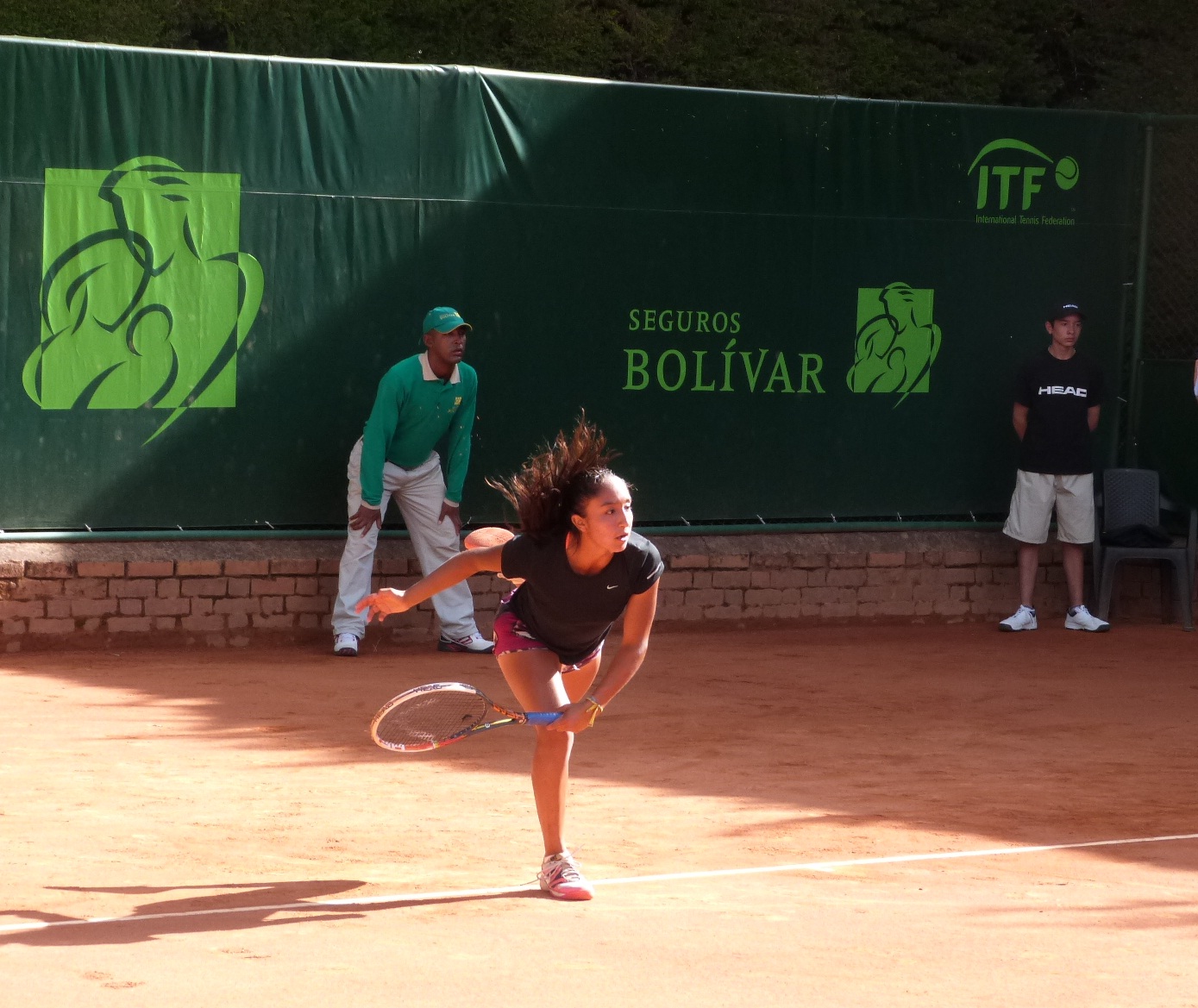 https://www.fedecoltenis.com/userfiles/ACTUALIDAD/SegurosBolivaOpen2014/P1180664.JPG