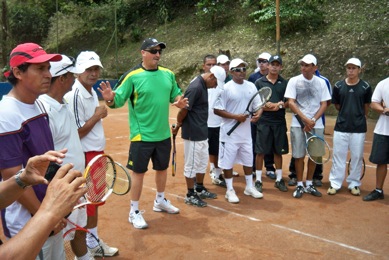 https://www.fedecoltenis.com/userfiles/Capacitacion/2012/Tenis 10/Armenia%203.jpeg