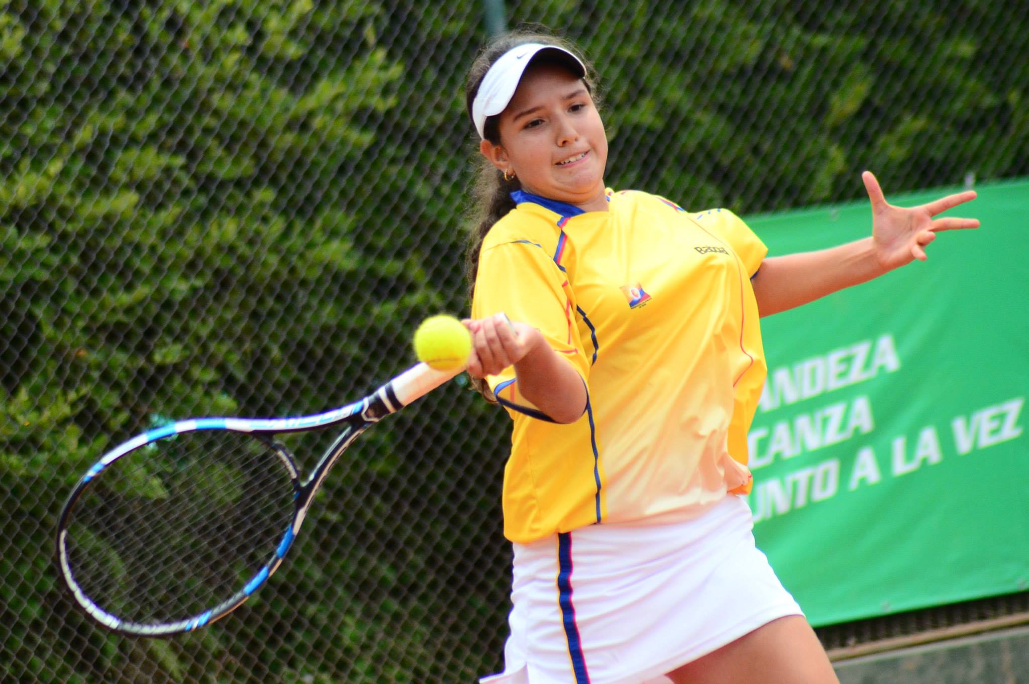 https://www.fedecoltenis.com/userfiles/Febrero 1 2016/mariacamilaosorio.jpg