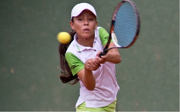 https://www.fedecoltenis.com/userfiles/galeriaInicio/galeriayuliana.jpg