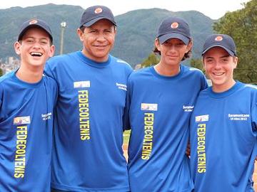 https://www.fedecoltenis.com/userfiles/hombres.JPG