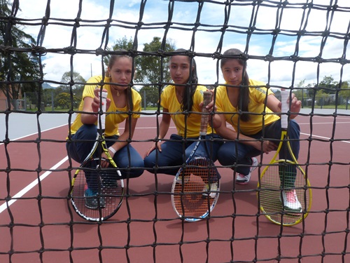 https://www.fedecoltenis.com/userfiles/interior16a%C3%B1oscar.JPG