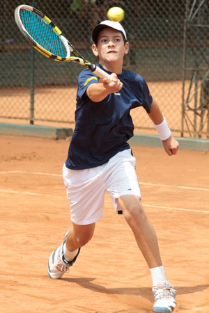 https://www.fedecoltenis.com/userfiles/nicolasmejia.jpg