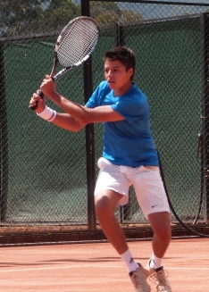 https://www.fedecoltenis.com/userfiles/valeroluis.JPG